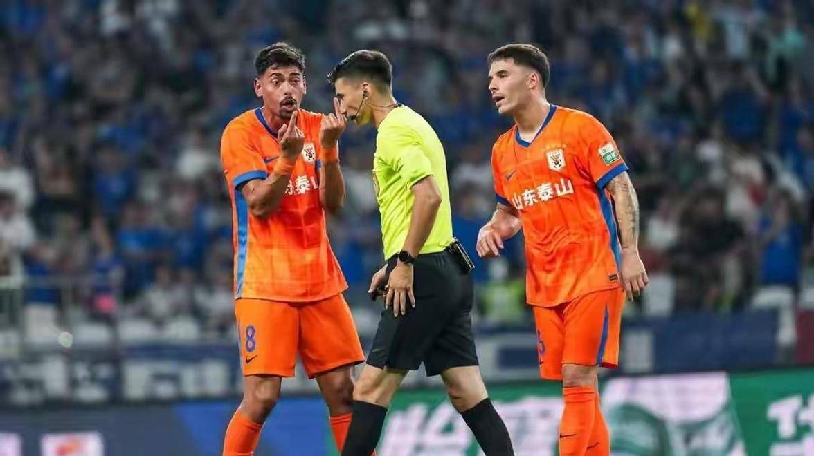 开云app下载关于集结日CBA常规赛传出新动向；本菲卡回应争议；管理层表态——信心回归；训练强度明显提升的信息